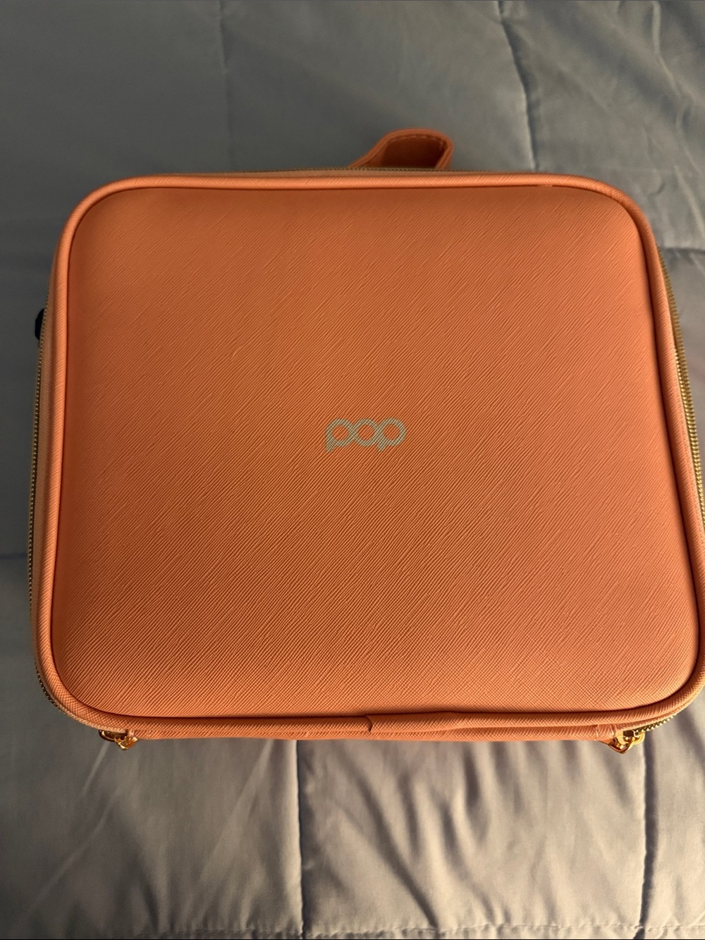 Pop makeup case